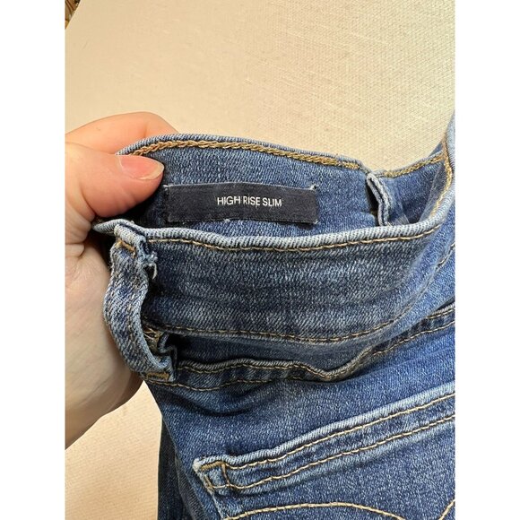 Calvin Klein Women's High Rise Slim Jeans Raw Hem Stretch Size 26 Blue Denim - Picture 4 of 11